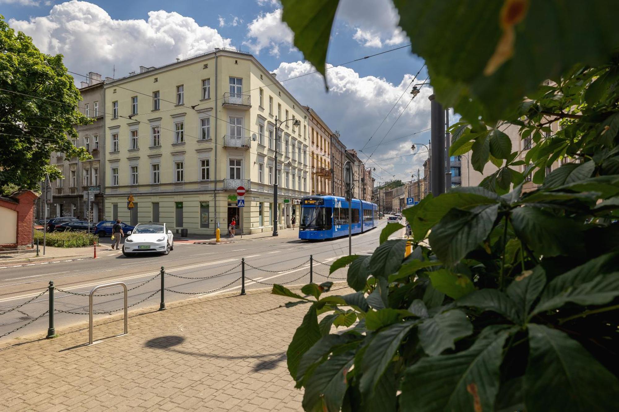 1 Bedroom Apartment With Ac - Dluga 65 Street Krakow Dış mekan fotoğraf